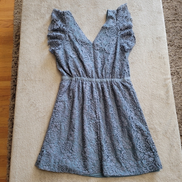 Madewell lace dress with flutter sleeves size 6 - Picture 10 of 14